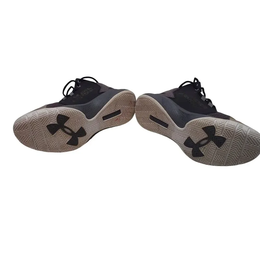 boys graphite under armour tennishoes size 7